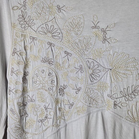 Sundance Gray Embroiderd Thin Long Sleeve Asymmetrical Shark Bite Blouse Top L - Picture 5 of 11